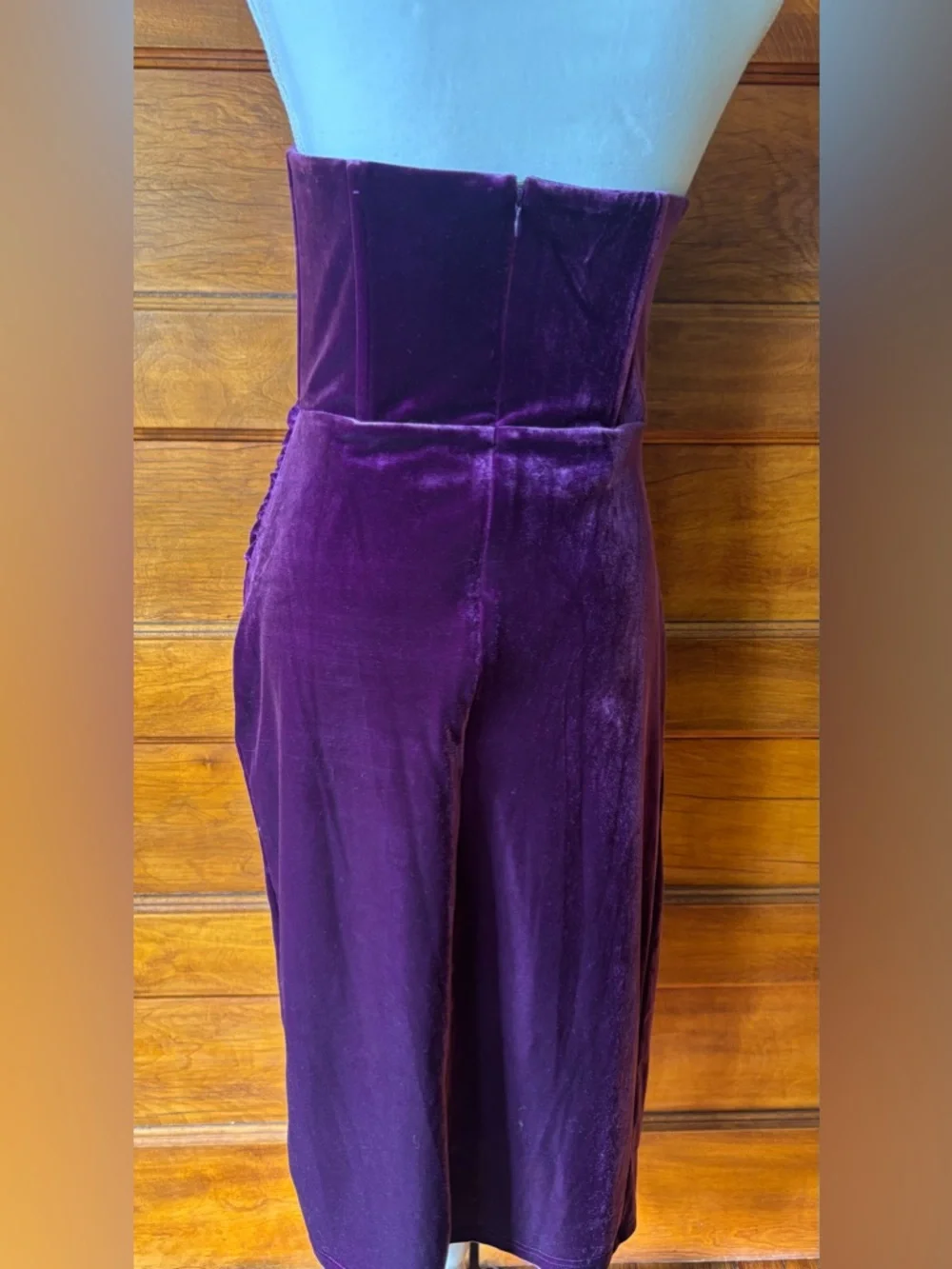 Lulu's Strapless Velvet Midi Dress in Deep Plum - Picture 4 of 8
